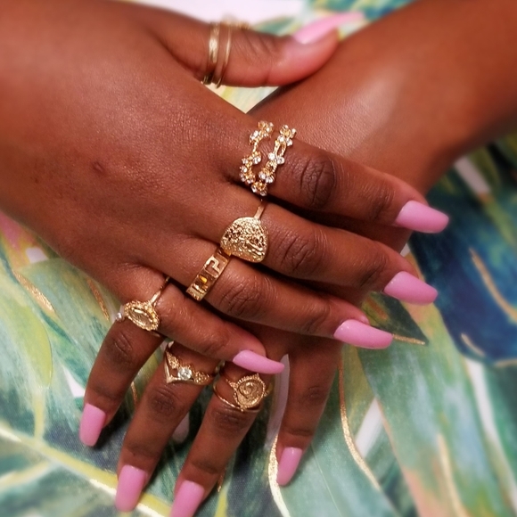 Fashionable Gold Stackable 15pc Rings - Picture 2 of 8